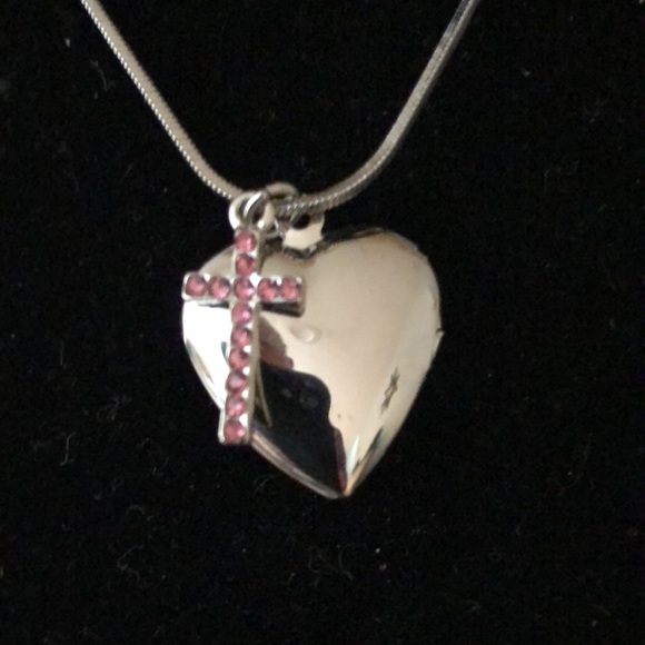 - Locket heart and cross necklace NWOT - Picture 2 of 5